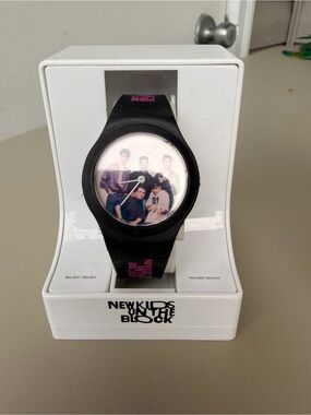New Kids on the Block Black Logo Band Watch with Photo Dial limited edition RARE